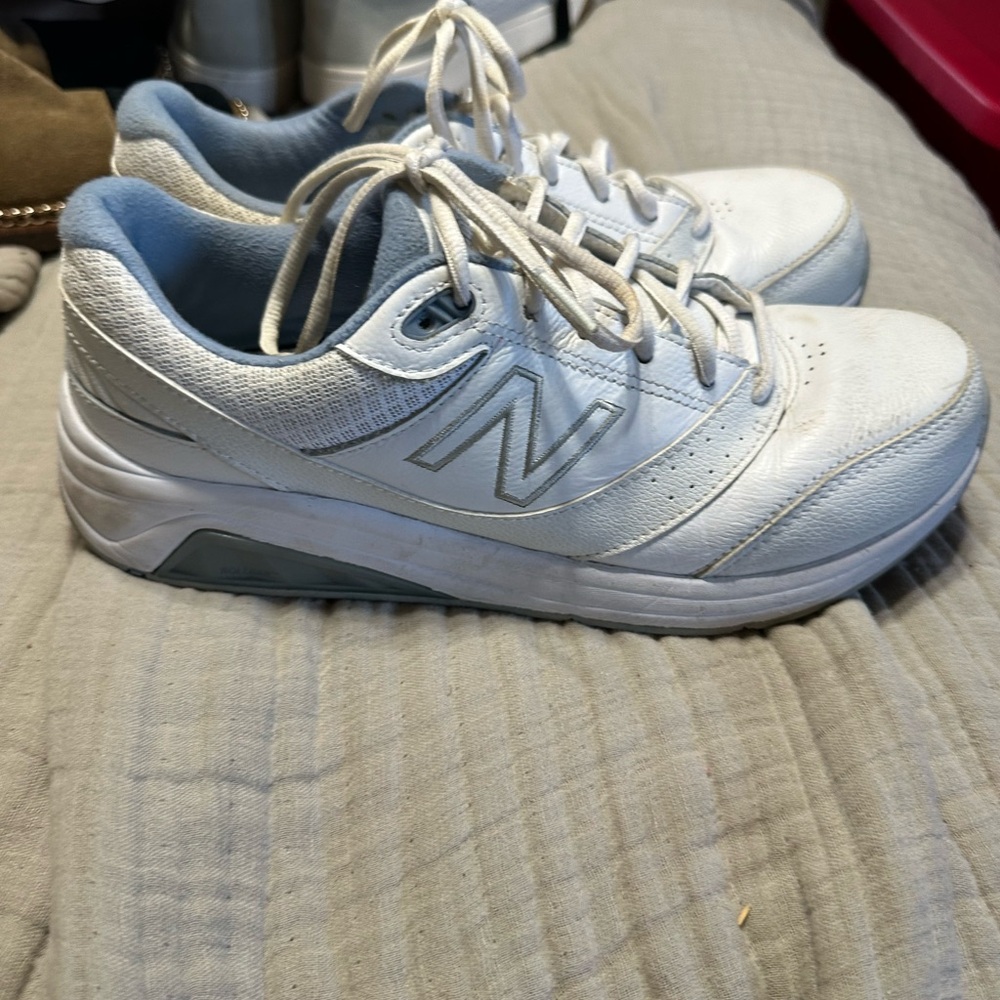New Balance White and Light Blue Leather Walking Sneakers